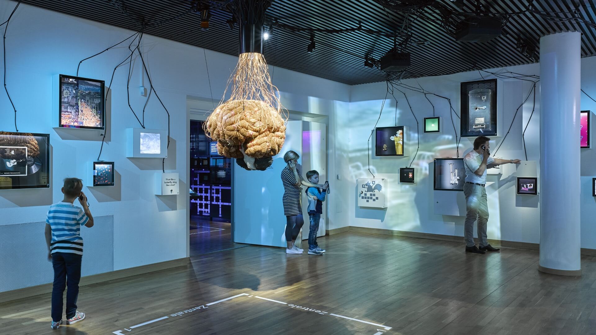 AtaTech_museum-fur-kommunikation-experience